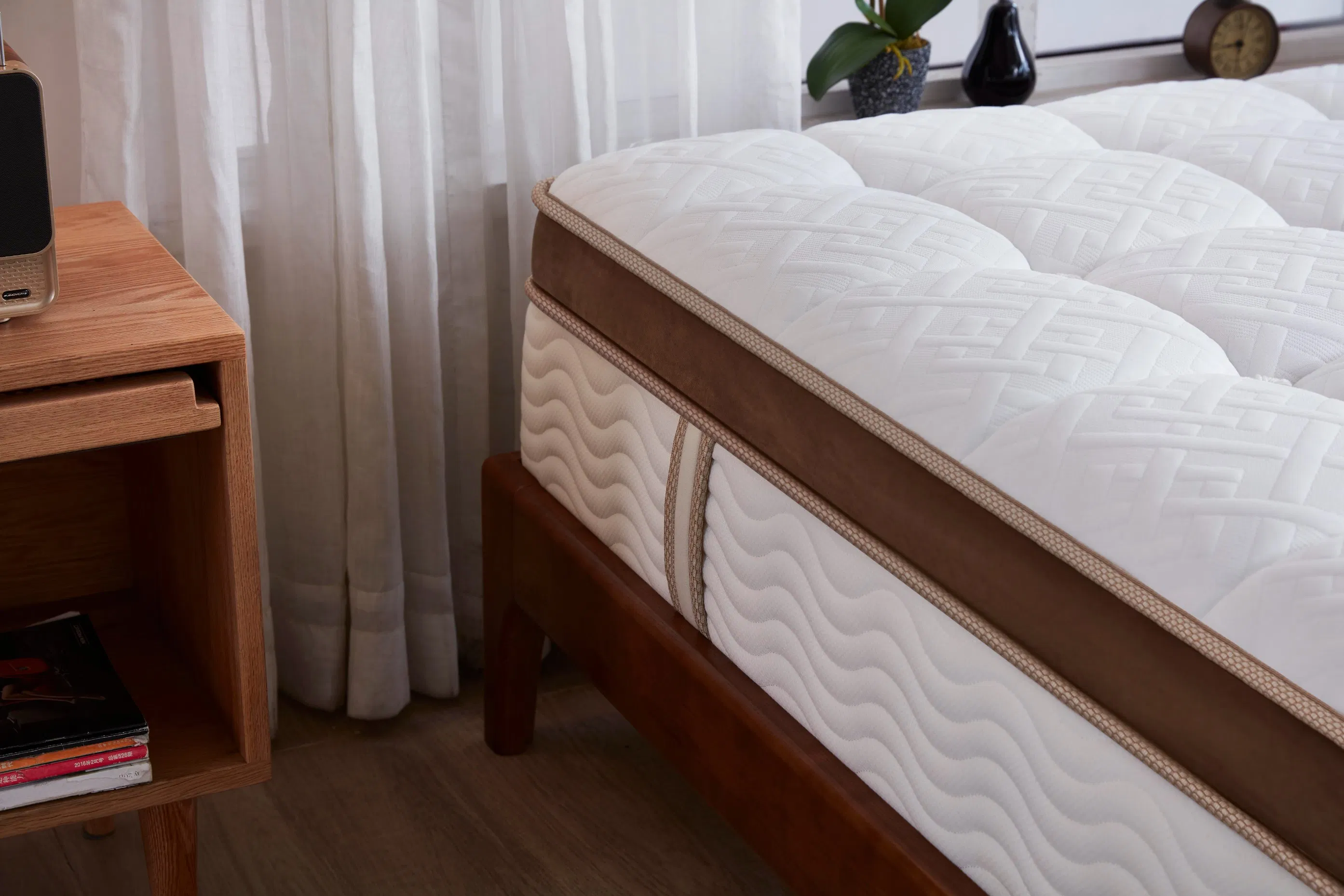 China Factory Modern Home Furniture King Size Double Bed Pocket Spring Foam Twin Mattress with Buffer Spring