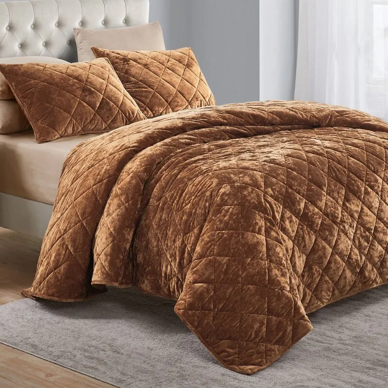 COMFLIVE Diamond Velvet Microfiber Modern & Contemporary 3 Piece Quilt Set