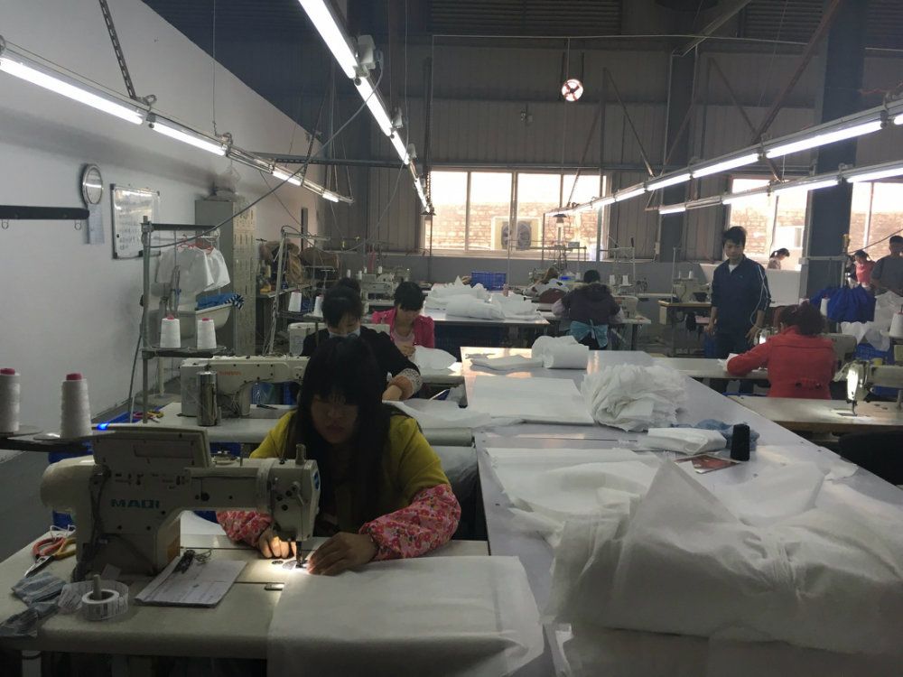 Non-Woven Fabric Square Sham Suffer Hypo-Allergenic Poly Pillow Form Insert