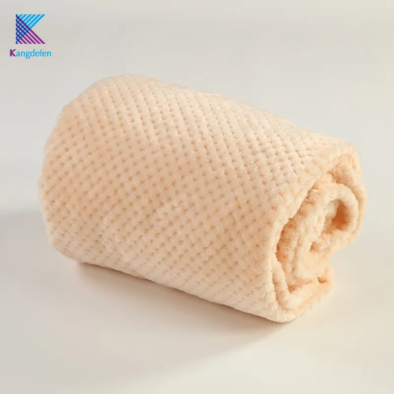 Plain Warp Knitting Portable Stylish Anti-Pilling Solid Color Blanket with Cheap Price