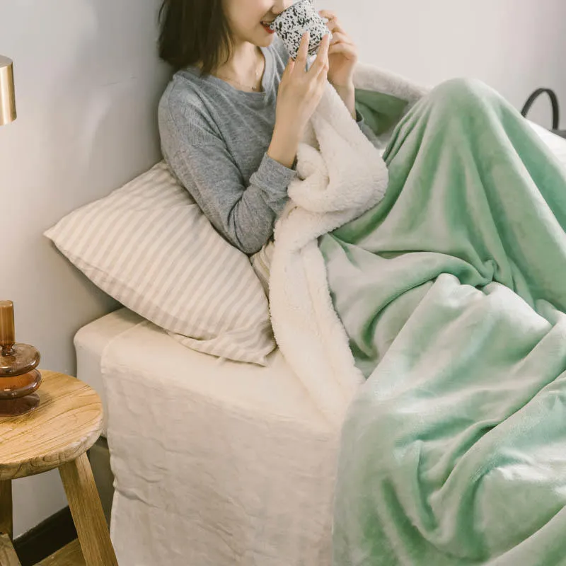 Solid Comfortable Faux Fur Plush Throw Blanket and Bedding Duvet Cover with Good Price